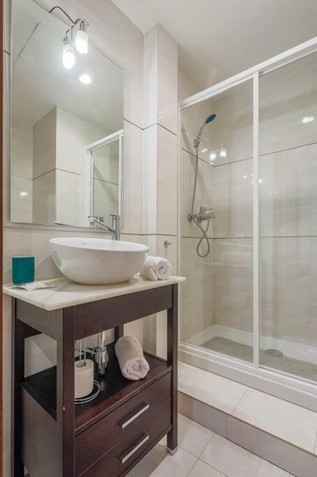 O'Donnell Apartamento En Pleno Centro De Sevilla Екстериор снимка